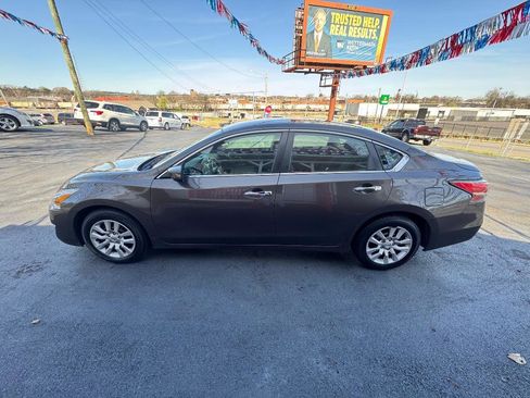 Used 2015 Nissan Altima 2.5 S w/ Power Driver Seat Package image 4