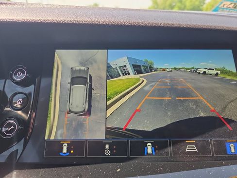 Certified 2023 Buick Envision Avenir AWD/4WD image 19