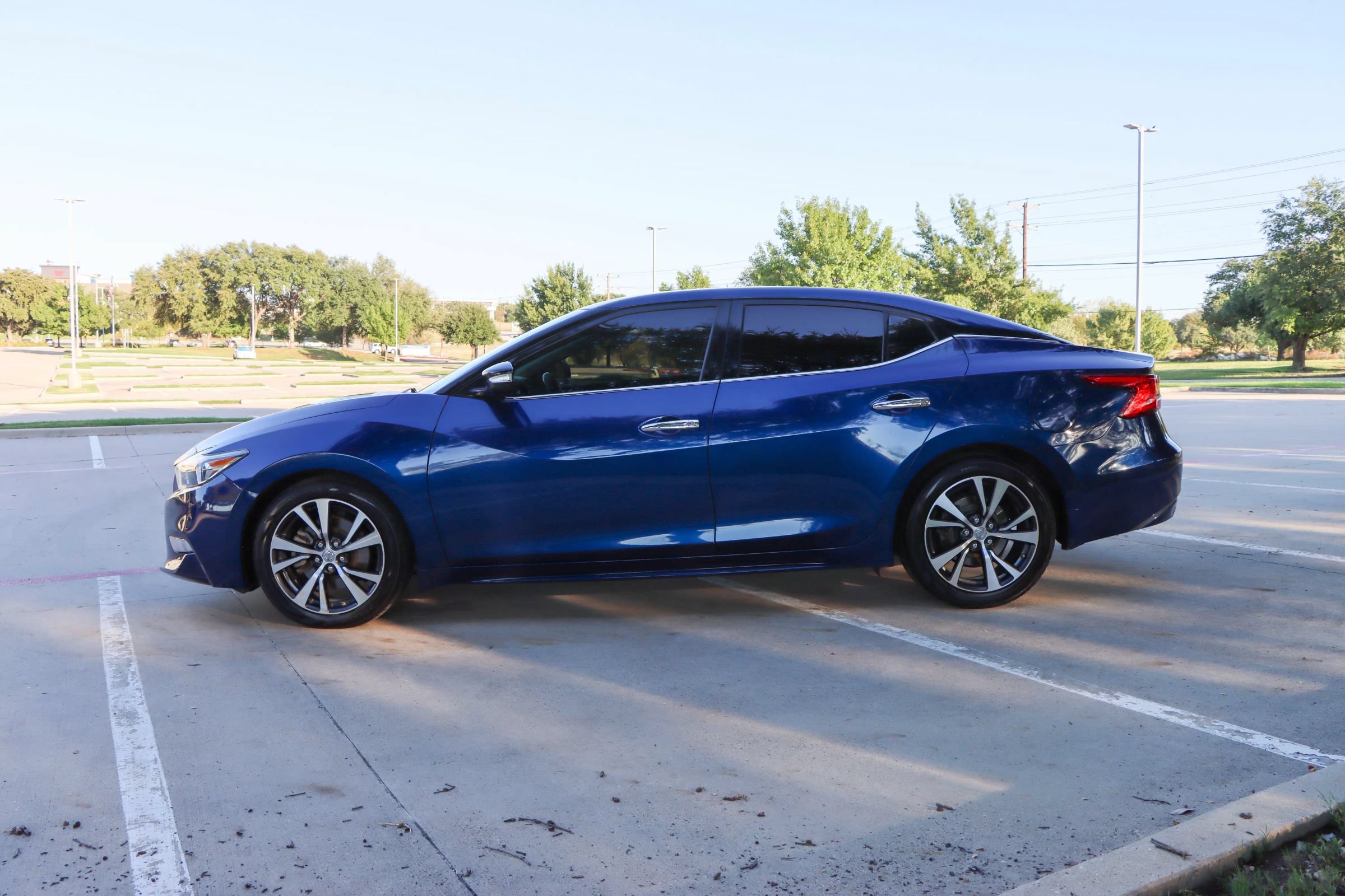 Used 2016 Nissan Maxima 3.5 SV FWD image 4