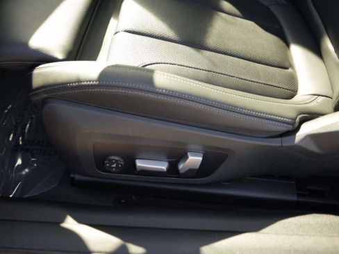 Used 2023 BMW 430i 430i Coupe RWD w/ Convenience Package image 11