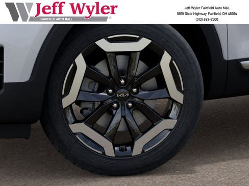 New 2025 Kia Telluride S image 10