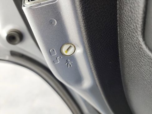 Used 2020 Jeep Grand Cherokee Altitude image 39