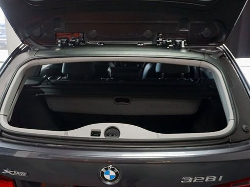 Used 2014 BMW 328i xDrive Wagon AWD/4WD image 43