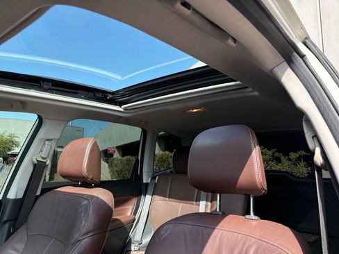 Used 2018 Subaru Forester 2.5i Touring w/ Popular Package #2 AWD/4WD image 9