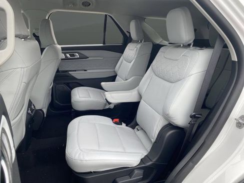New 2026 Ford Explorer Platinum w/ LUX Leather Package image 30