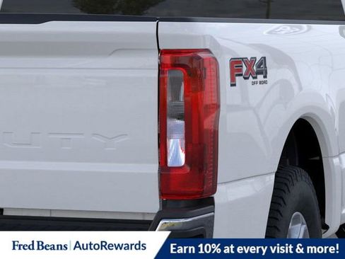 New 2026 Ford F350 XLT w/ FX4 Off-Road Package image 21