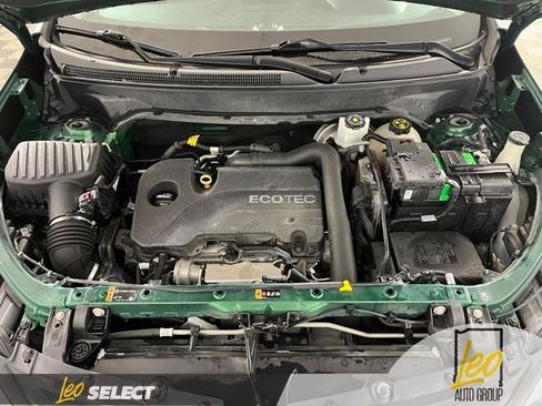 Used 2019 Chevrolet Equinox LS w/ LS Convenience Package FWD image 27