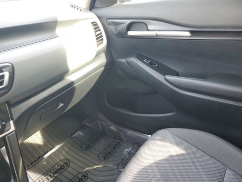 Used 2022 Kia Seltos LX image 19