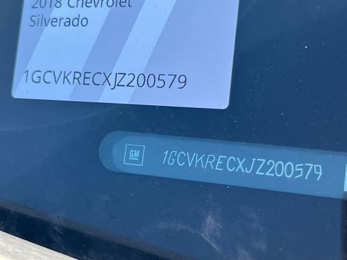 Used 2018 Chevrolet Silverado 1500 LT w/ All Star Edition image 23