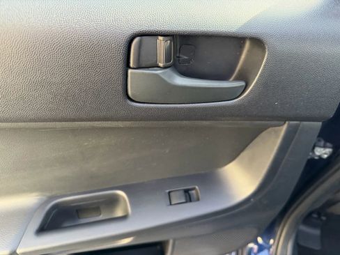 Used 2014 Mitsubishi Lancer ES image 23