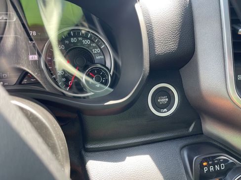 Used 2021 RAM 1500 Big Horn AWD/4WD image 29