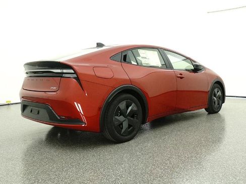 New 2026 Toyota Prius SE image 21