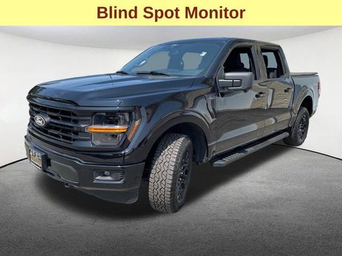 Used 2024 Ford F150 XLT w/ XLT Black Appearance Package image 5