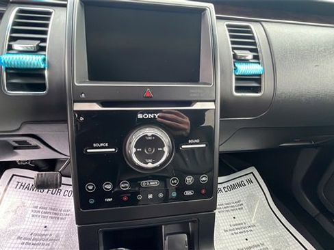 Used 2019 Ford Flex Limited image 20