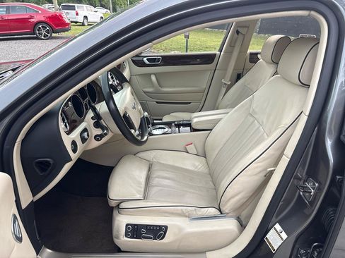 Used 2009 Bentley Flying Spur Flying Spur AWD/4WD image 9
