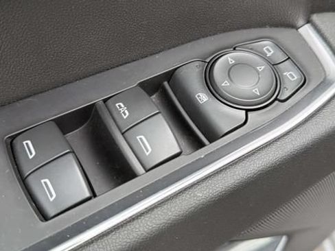 Certified 2023 Chevrolet Silverado 1500 LT AWD/4WD image 21