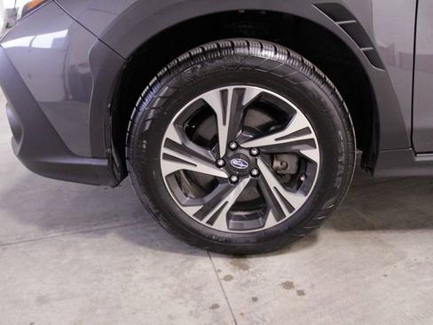 Used 2024 Subaru Crosstrek 2.0i Premium image 10