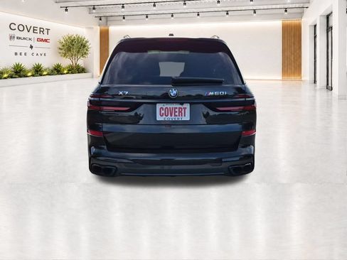 Used 2024 BMW X7 M60i w/ Climate Comfort Package AWD/4WD image 11