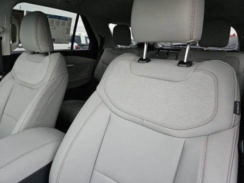 New 2026 Ford Explorer Active w/ Active Comfort Package image 25