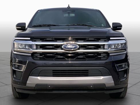 Used 2024 Ford Expedition Max Limited RWD image 4