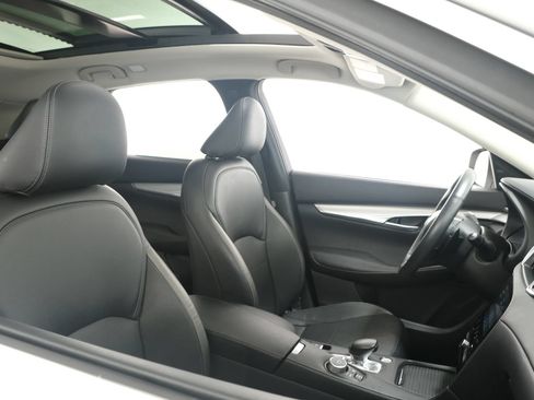 Used 2022 INFINITI QX50 Essential AWD/4WD image 39