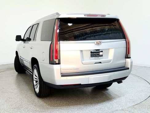 Used 2020 Cadillac Escalade Premium Luxury w/ LPO, Radiant Package image 10