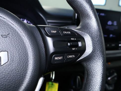 Used 2023 Kia Rio S image 20