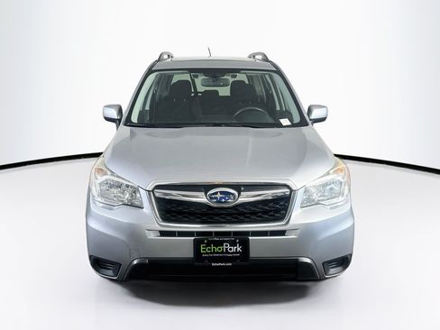 Used 2015 Subaru Forester 2.5i Premium AWD/4WD image 2