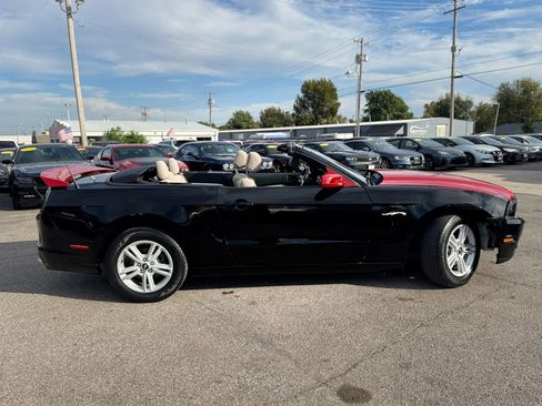 Used 2014 Ford Mustang V6 Convertible 2D image 14