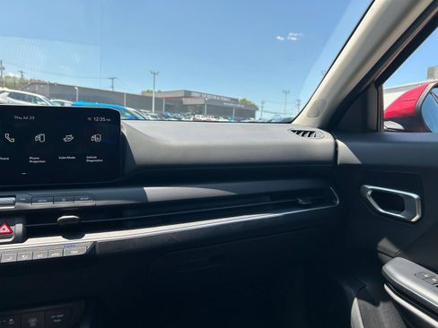 Used 2026 Kia K4 FWD image 30