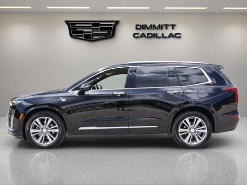 Used 2025 Cadillac XT6 Premium Luxury w/ Platinum Package AWD/4WD image 2