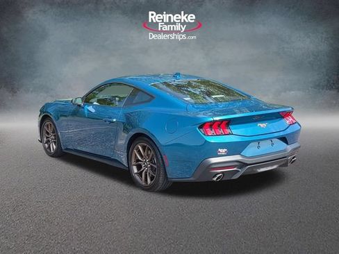 Used 2026 Ford Mustang Coupe RWD image 8