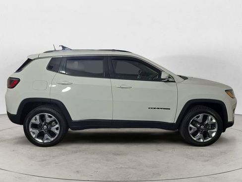 Used 2019 Jeep Compass Limited AWD/4WD image 6