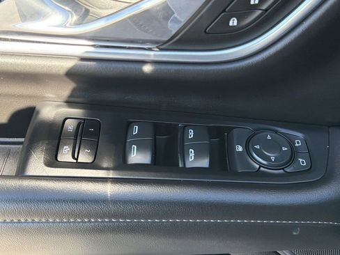 Used 2021 Chevrolet Tahoe Z71 image 15