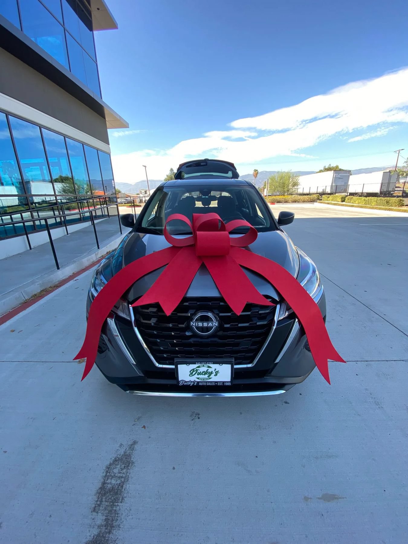 Used 2023 Nissan Kicks S FWD image 15