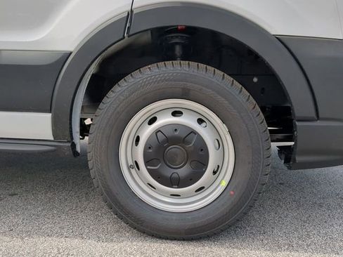 New 2025 Ford Transit 250 Low Roof image 10