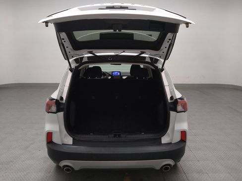 Used 2022 Ford Escape SE FWD image 29