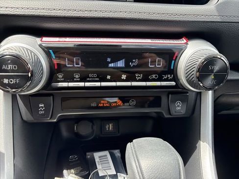 Used 2025 Toyota RAV4 XLE w/ Convenience Package FWD image 22