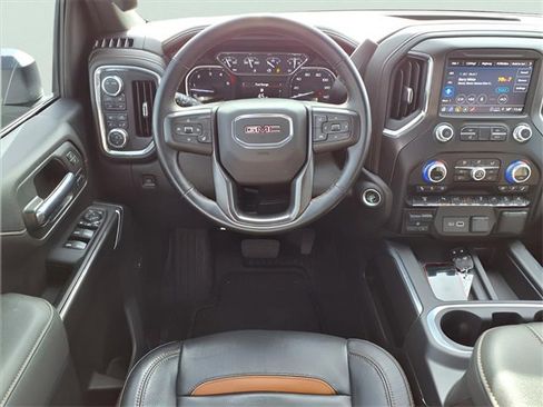 Certified 2023 GMC Sierra 2500 AT4 w/ AT4 Preferred Package image 3