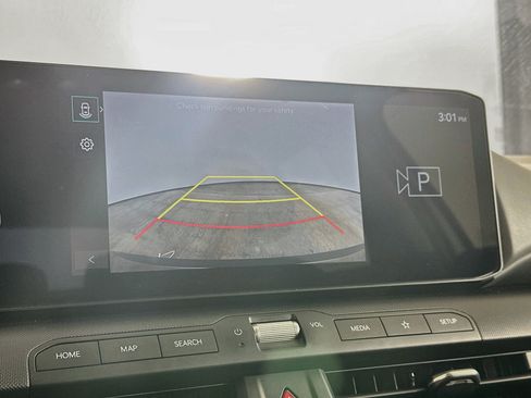 Used 2025 Kia K4 FWD image 22