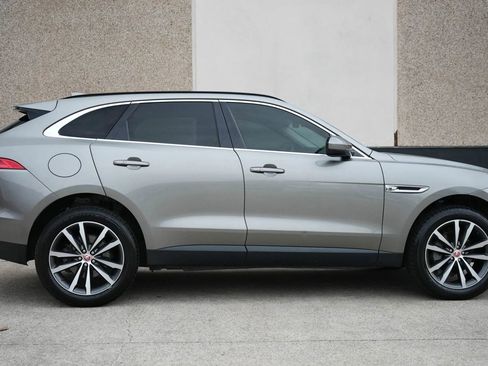 Used 2018 Jaguar F-PACE Prestige AWD/4WD image 11