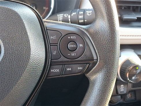 Certified 2024 Toyota RAV4 XLE image 21