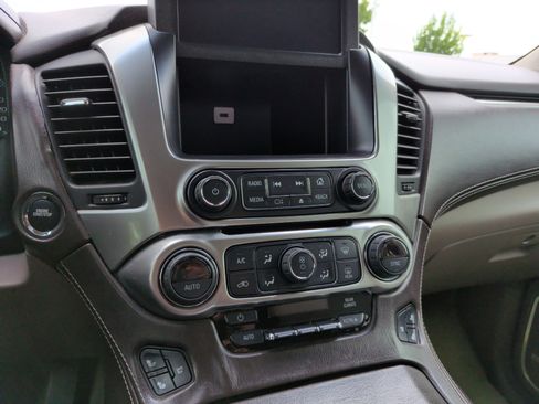 Used 2016 Chevrolet Tahoe LTZ AWD/4WD image 19