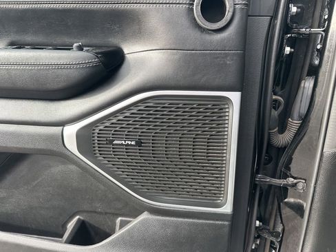 Used 2022 Jeep Wagoneer Series III w/ Convenience Group I image 18