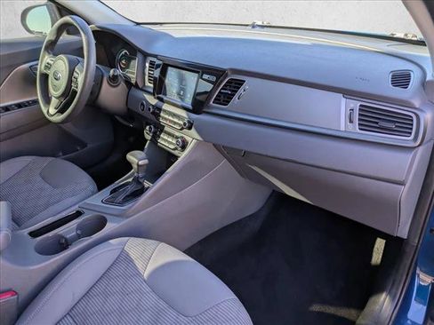 Used 2019 Kia Niro LX image 21