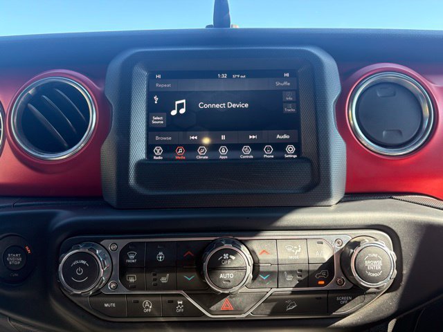 Used 2019 Jeep Wrangler Unlimited Rubicon w/ Cold Weather Group AWD/4WD image 28