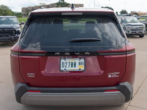 Used 2026 Toyota RAV4 Limited AWD/4WD image 22