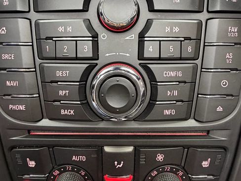 Used 2019 Buick Cascada Premium FWD image 19