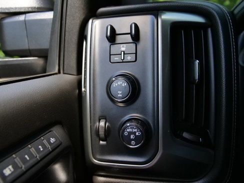 Used 2019 Chevrolet Silverado 3500 LTZ w/ Duramax Plus Package AWD/4WD image 16