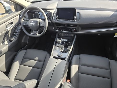 New 2026 Nissan Rogue SV w/ SV Premium Package image 14